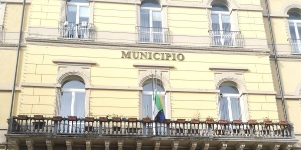 Palazzo di città, piazza Matteotti